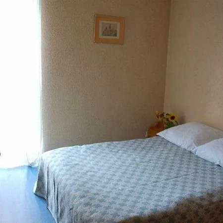 فندق Nowa Panorama 3*