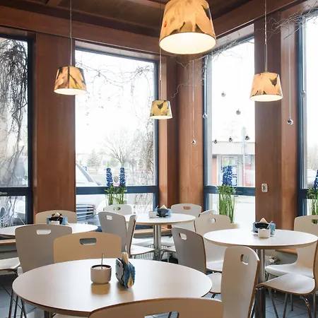 酒店 Nowa Panorama 3*